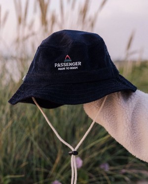 Men's Passenger Forest Recycled Cord Bucket Hat Deep Navy | US-SWBDRM795