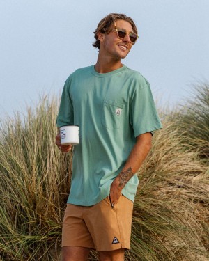 Men's Passenger Heritage Recycled Cotton Pocket T-Shirt Mid Sage | US-UVHGTP374