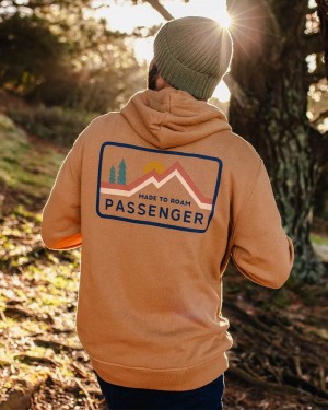 Men's Passenger Made To Roam Recycled Hoodie Golden Brown | US-NBOEJD538