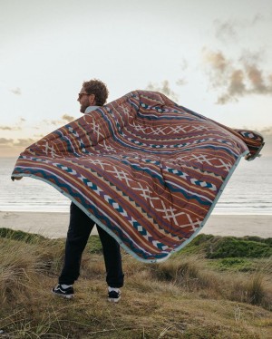 Men's Passenger Nomadic Recycled Sherpa Blanket Ginger Paddle Geo | US-LOASKT031