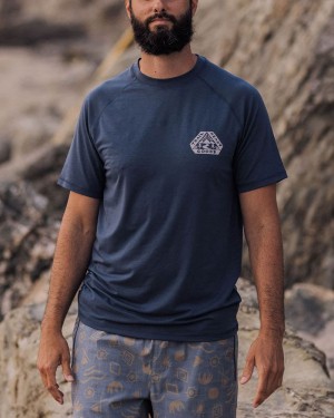 Men's Passenger Roam Recycled Active T-Shirt Dark Denim | US-KINVZR973