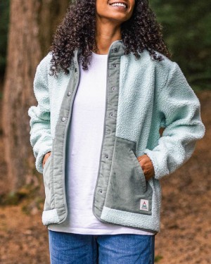 Women's Passenger Clover Recycled Deep-Pile Sherpa Fleece Surf Spray | US-GYTNDM237