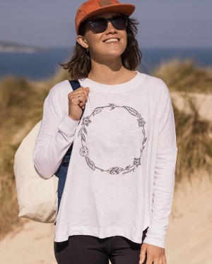 Women's Passenger Daisy Chain Recycled Cotton LS T-Shirt White | US-QZVASI098