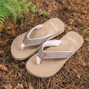 Women's Passenger Lima Flip Flops Taupe | US-HUDBLI763