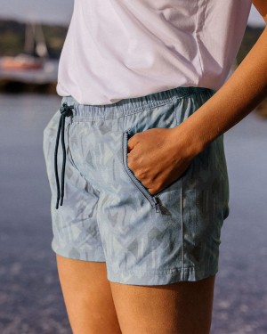 Women's Passenger Way Out Organic Cotton All Purpose Shorts green | US-UTRMIW072