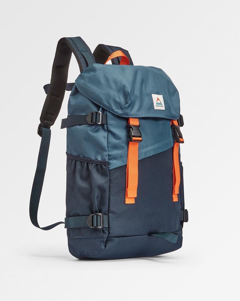 Men's Passenger Boondocker Recycled 26L Backpack Dark Denim/ Deep Navy | US-OVGPTC184