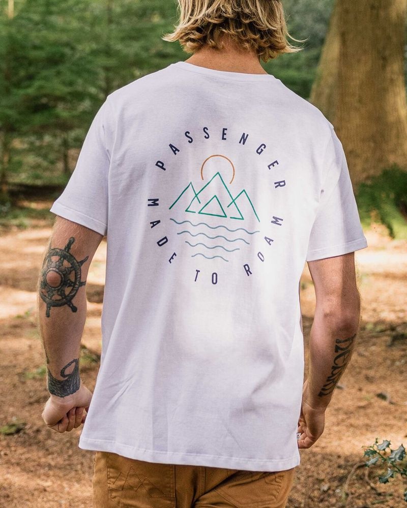 Men's Passenger Escapism T-Shirt White | US-HODGUE852