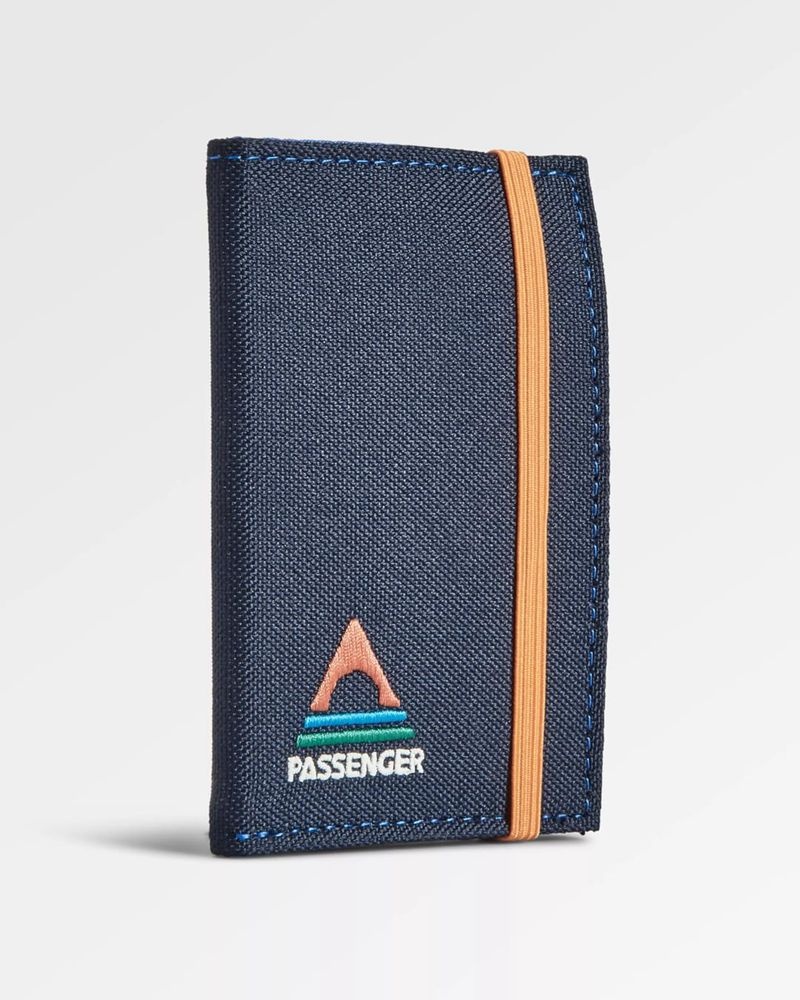 Men's Passenger Essentials 2.0 Recycled Wallet Deep Navy | US-ZPUQIR692