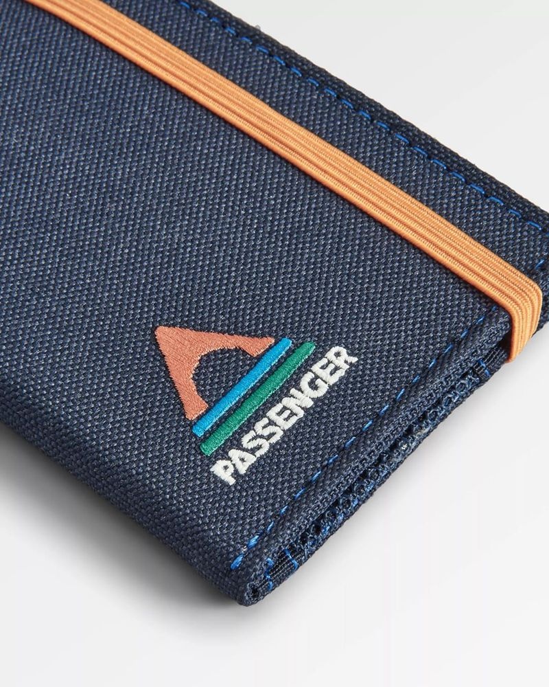 Men's Passenger Essentials 2.0 Recycled Wallet Deep Navy | US-ZPUQIR692