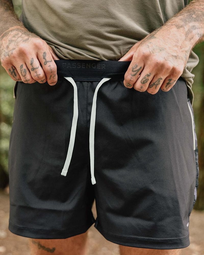 Men's Passenger Exploration Trail Recycled Shorts Black | US-WFLYHU032