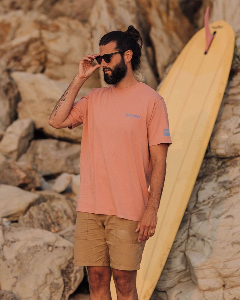 Men's Passenger Icon Recycled Cotton T-Shirt Peach | US-LWVZHQ962