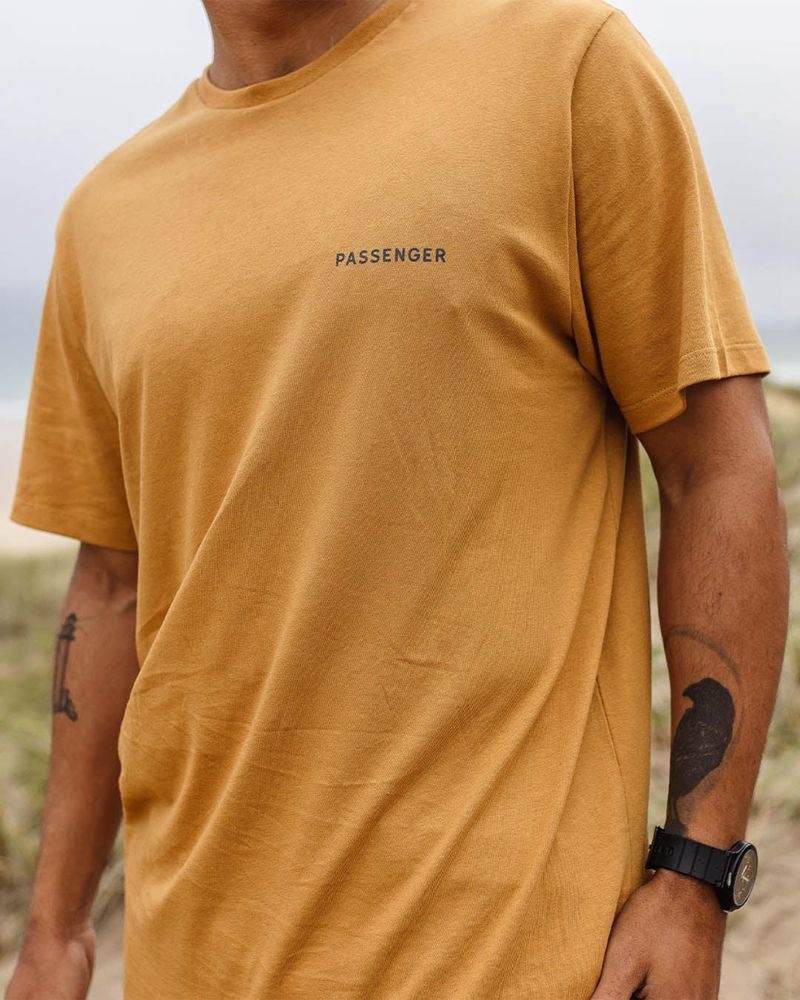 Men's Passenger Made To Roam Recycled Cotton T-Shirt Dusty Ochre | US-VXWLTR108