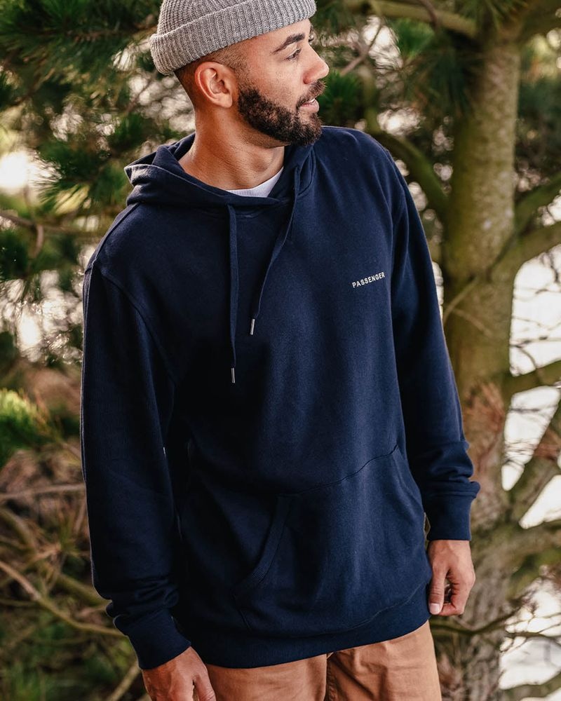 Men's Passenger Made To Roam Recycled Hoodie Deep Navy | US-VAWUNM417