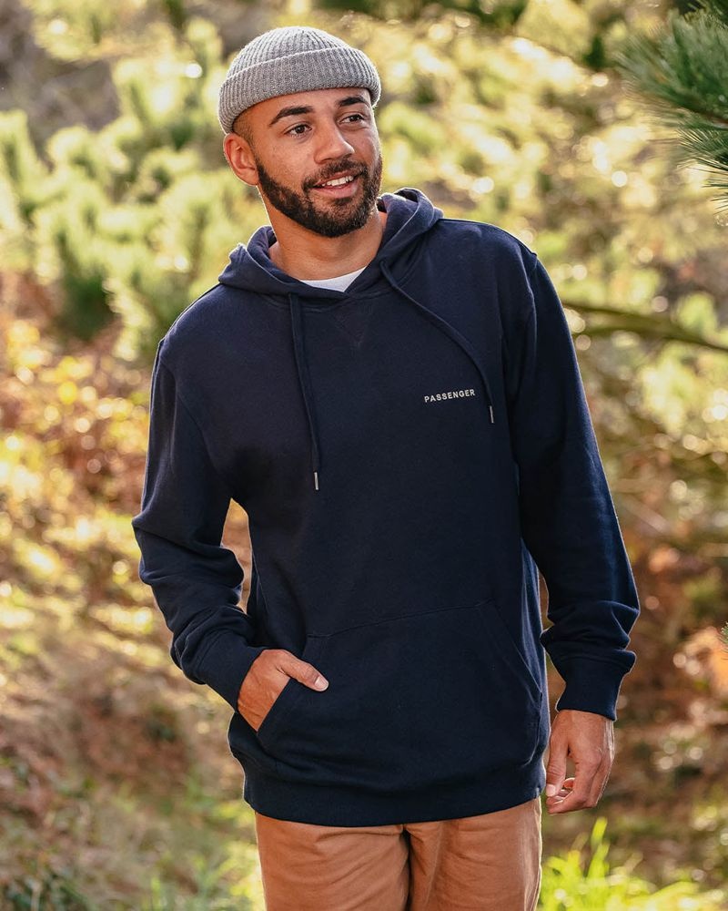 Men's Passenger Made To Roam Recycled Hoodie Deep Navy | US-VAWUNM417