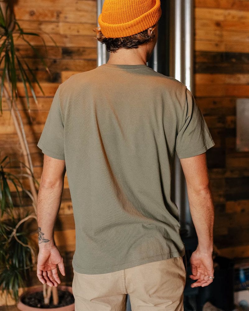 Men's Passenger Nowhere Bound Pocket T-Shirt Dusty Olive | US-BKLMVZ471