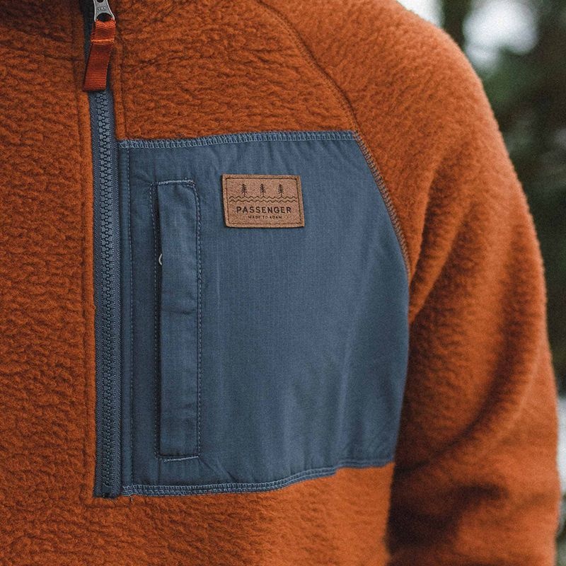 Men's Passenger Offgrid 1/4 Zip Recycled Sherpa Fleece Orange Brown | US-EFPRBI046