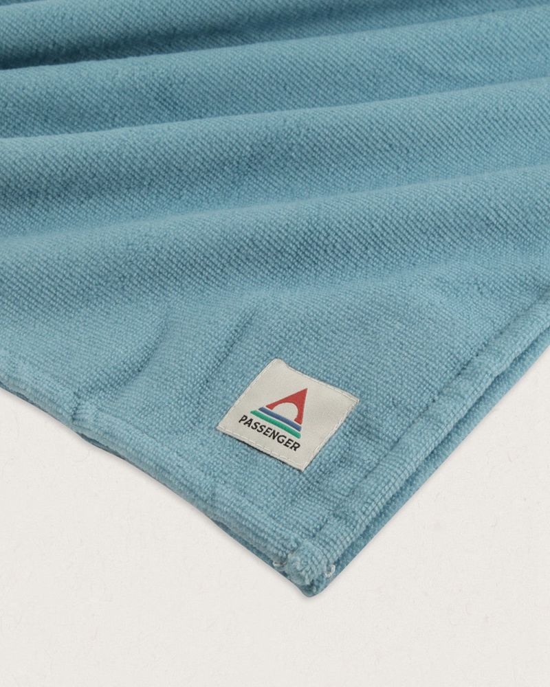 Men's Passenger Portland Beach Recycled Towel Provincial Blue | US-BQZNED106