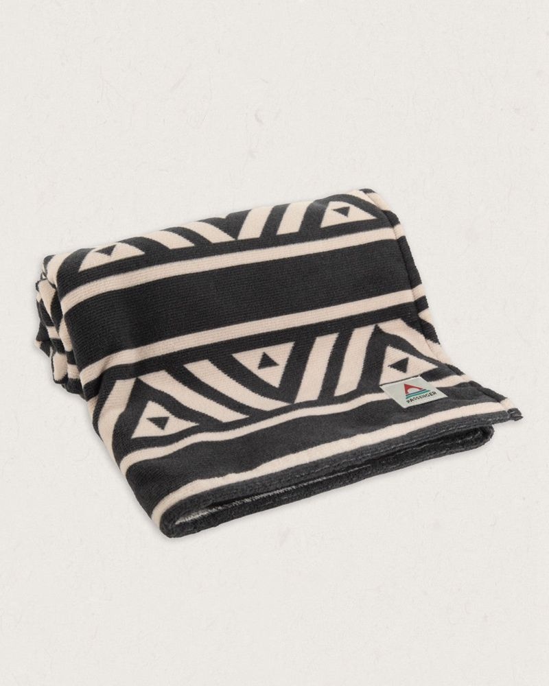 Men's Passenger Portland Beach Recycled Towel Black/ White Pattern | US-IPHXTB608