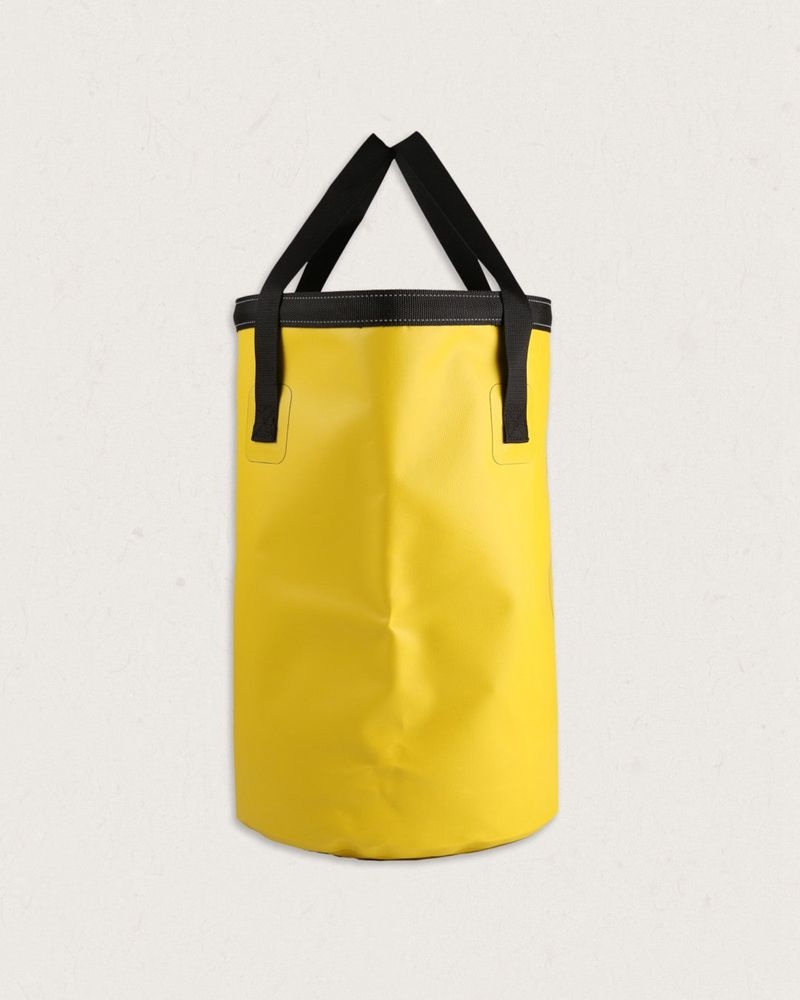 Men's Passenger Recycled Bucket Bag Dandelion Yellow | US-KUPDHS972