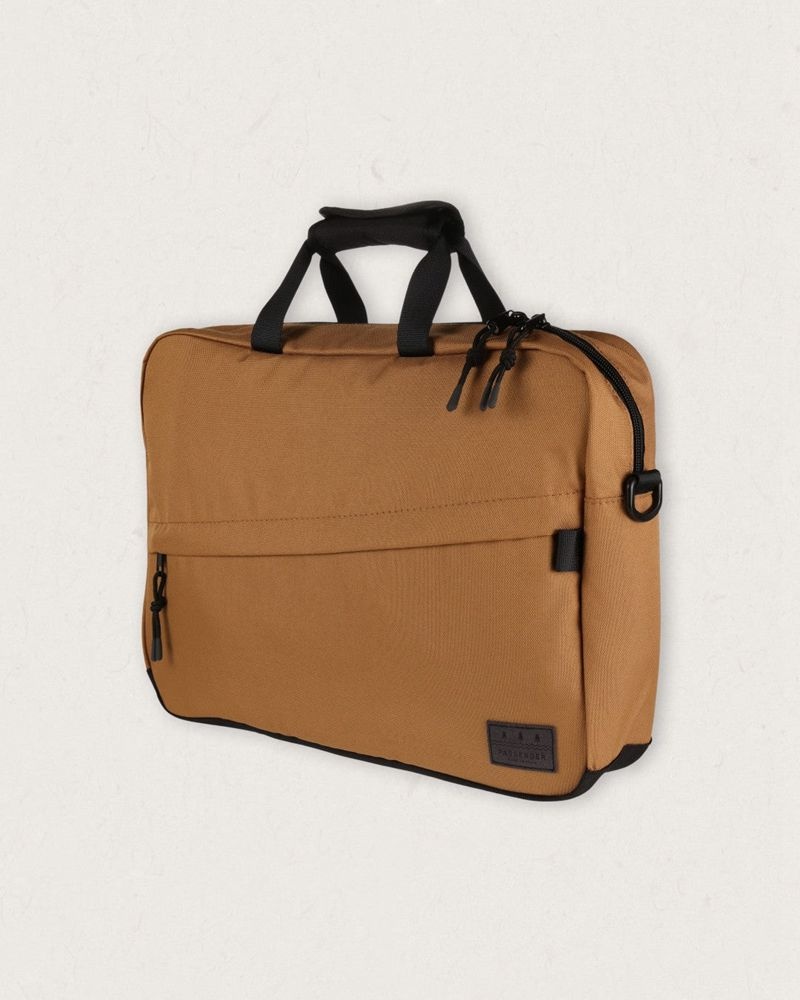 Men's Passenger Recycled Messenger Bag Golden Brown | US-WHFIOR836