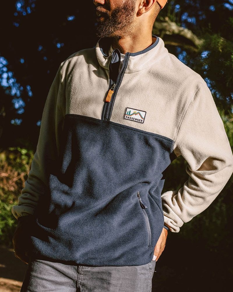 Men's Passenger Set Off Recycled Polar 1/4 Zip Fleece Oatmeal | US-EIBJQH817