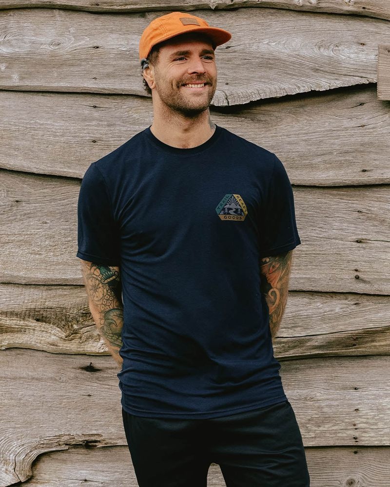 Men's Passenger Trail Recycled Active T-Shirt Deep Navy | US-KSLVBH897