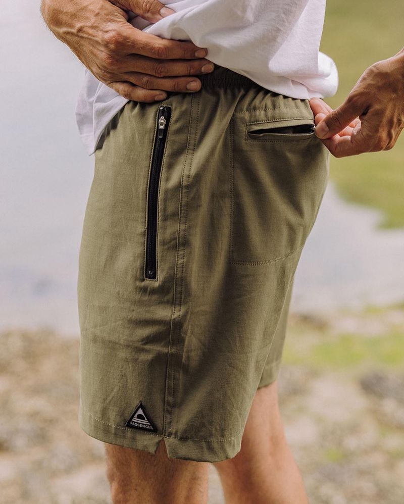 Men's Passenger Traveller Organic All Purpose Shorts Khaki | US-PTNYBW021