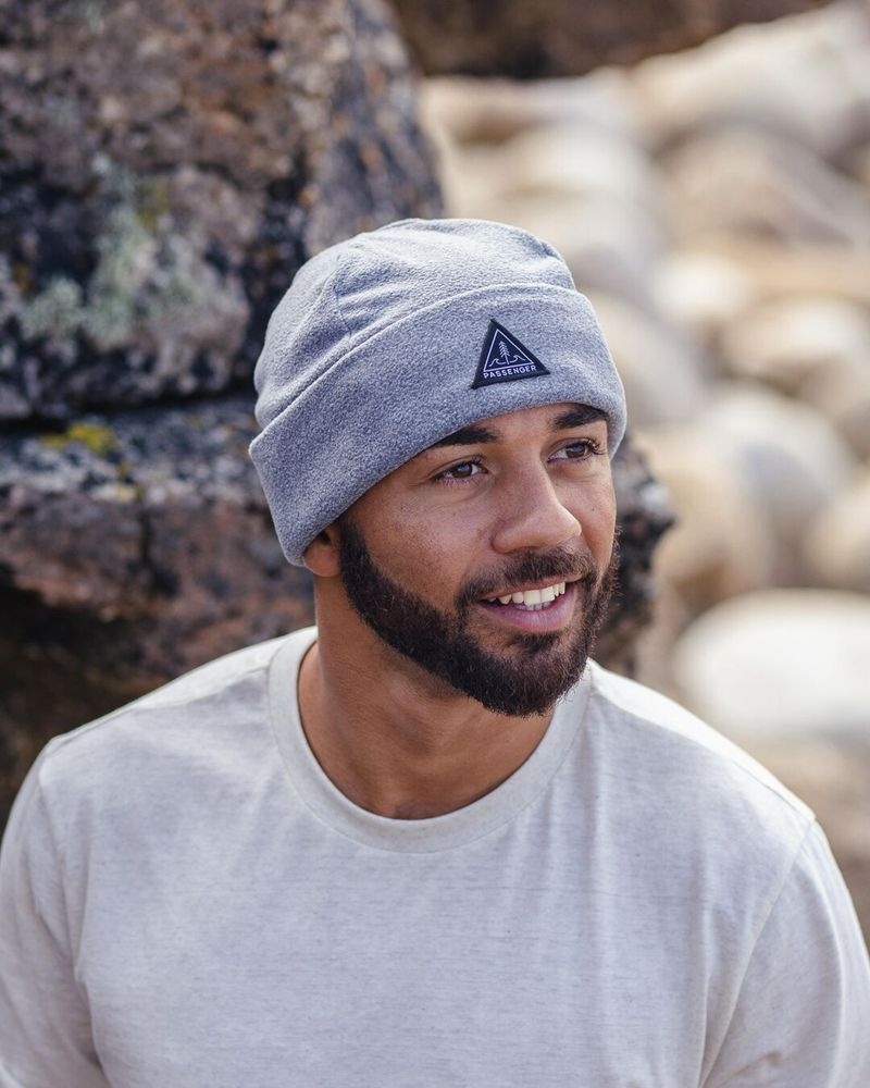 Men's Passenger Wanderer Recycled Polar Beanie Grey Marl | US-ENRPBL350