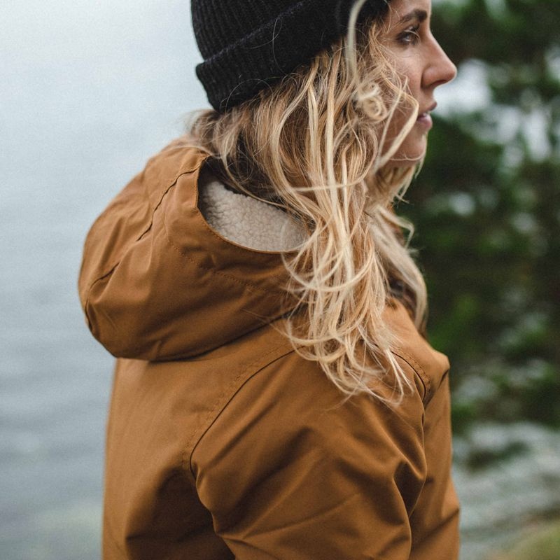 Women's Passenger Alaska Recycled Jacket Rubber | US-JXVENY183