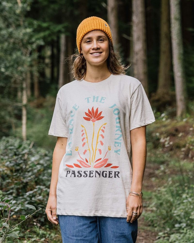 Women's Passenger Bud Recycled Cotton Oversized T-Shirt Milky Marl | US-DTOSFK410