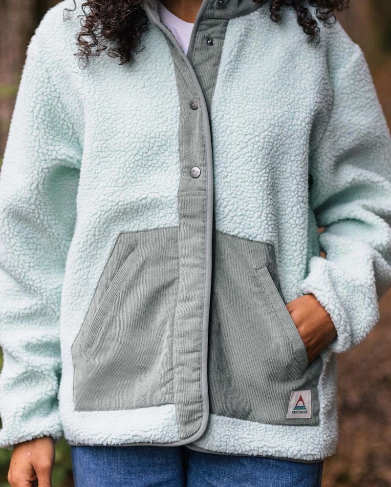 Women's Passenger Clover Recycled Deep-Pile Sherpa Fleece Surf Spray | US-GYTNDM237