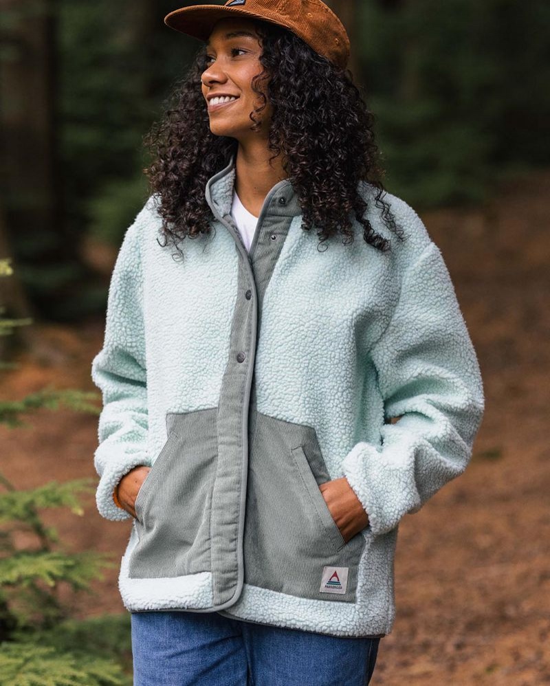 Women's Passenger Clover Recycled Deep-Pile Sherpa Fleece Surf Spray | US-GYTNDM237