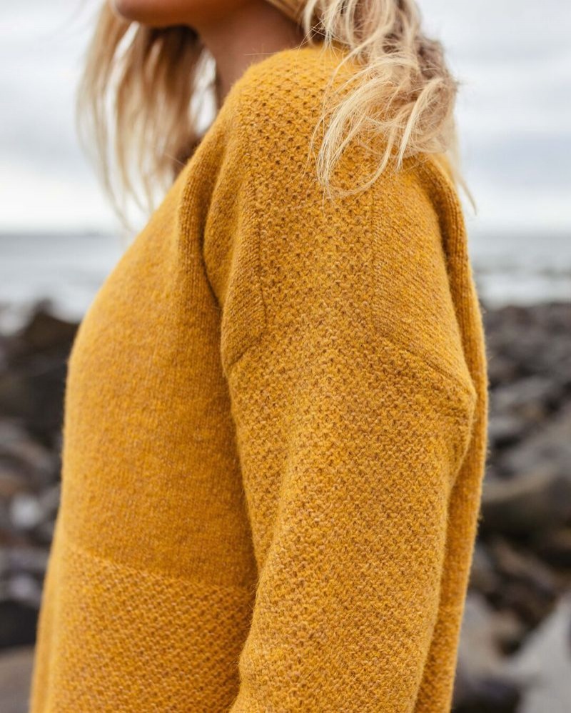 Women\'s Passenger Cove Recycled Knitted Jumper Amber Gold | US-JDUHMA543