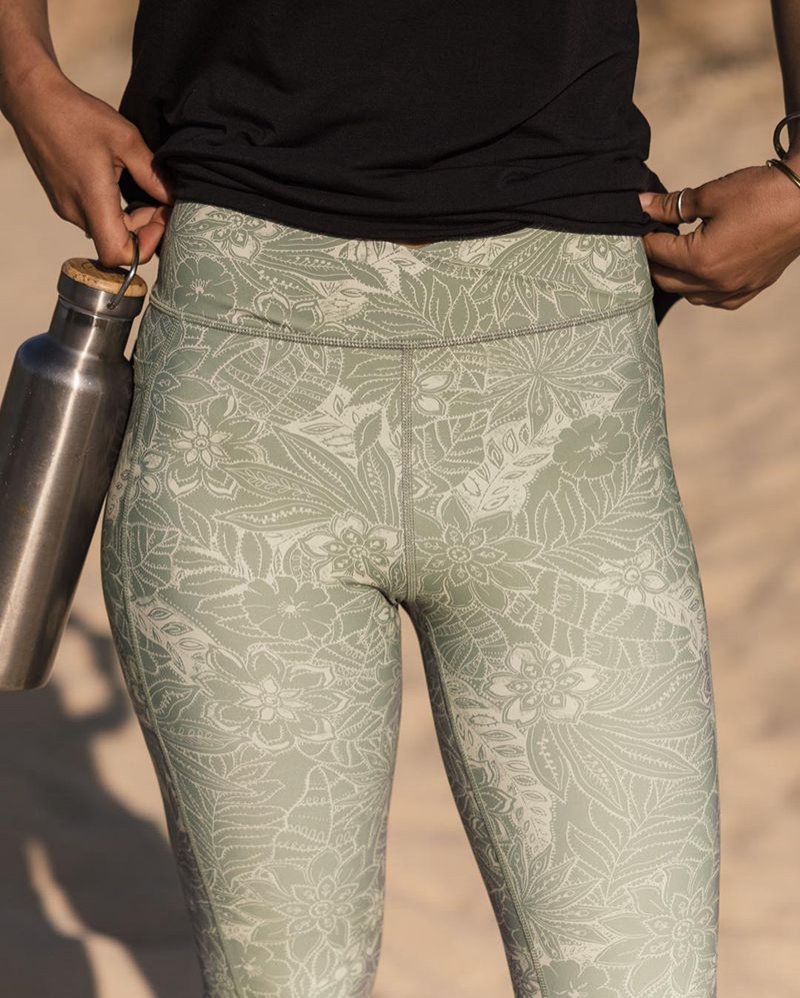 Women's Passenger Fresh Air Recycled Leggings green | US-XAUFYN160