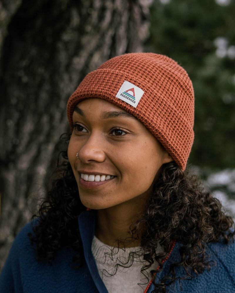 Women's Passenger Moss Double Layer Recycled Waffle Beanie Baked Clay | US-FCSLPQ416