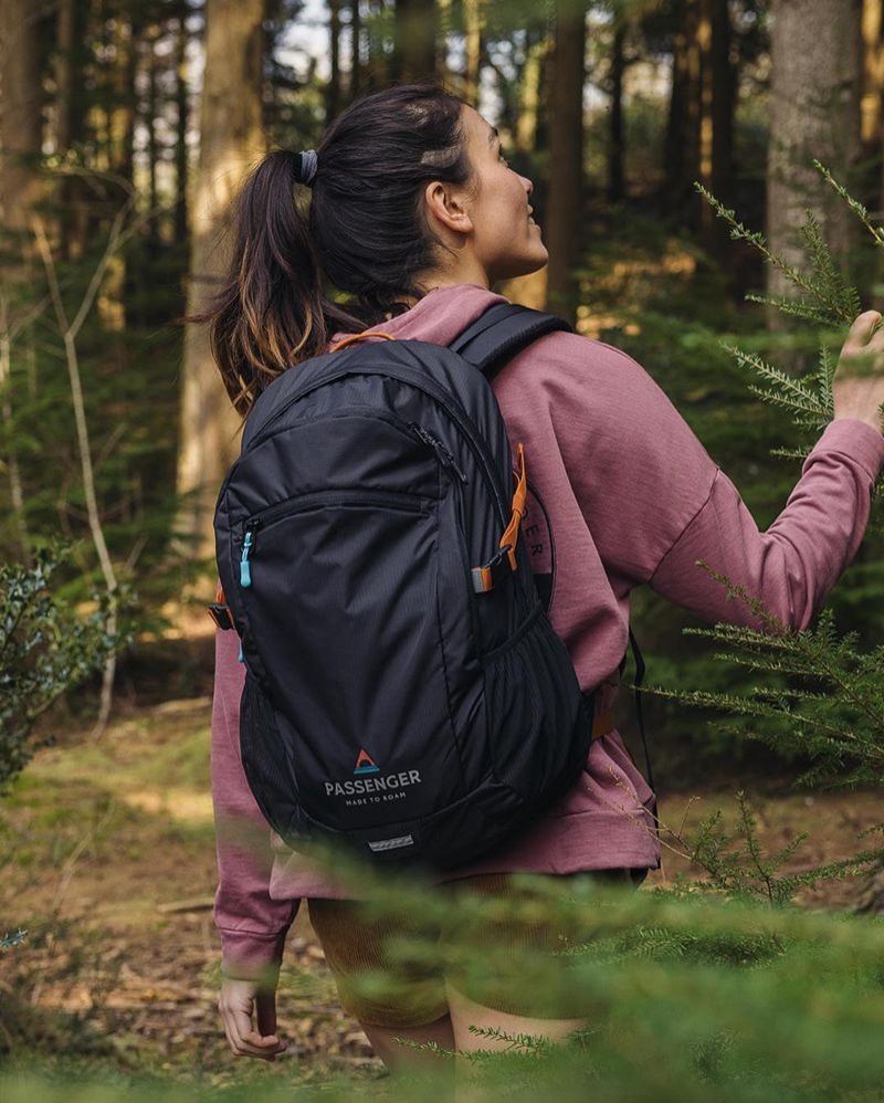 Women's Passenger Track Recycled 30L Backpack Black | US-VJUFMT265